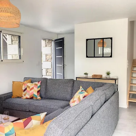 Le By Interhome